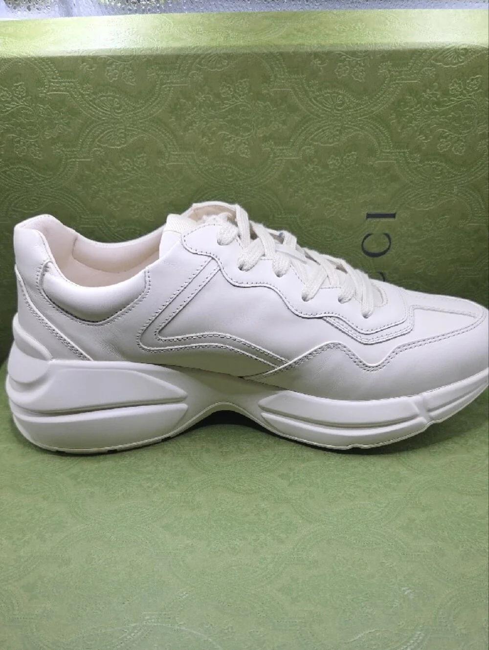 Gucci White Leather Sneaker with Red & Green Stripe Logo